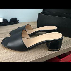 COACH Leather Sandals (black)